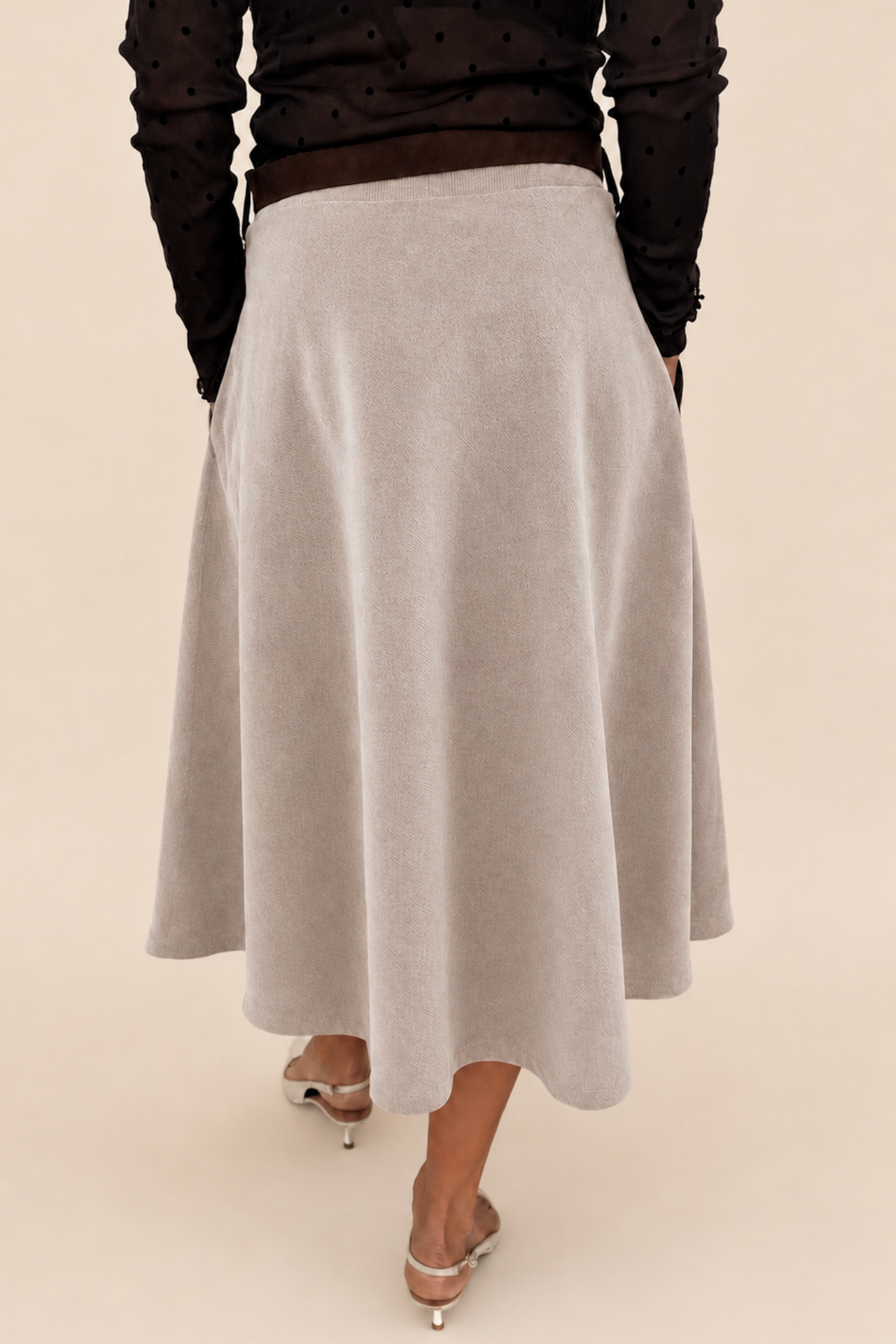 Eleganti A-veida midi svārki taupe
