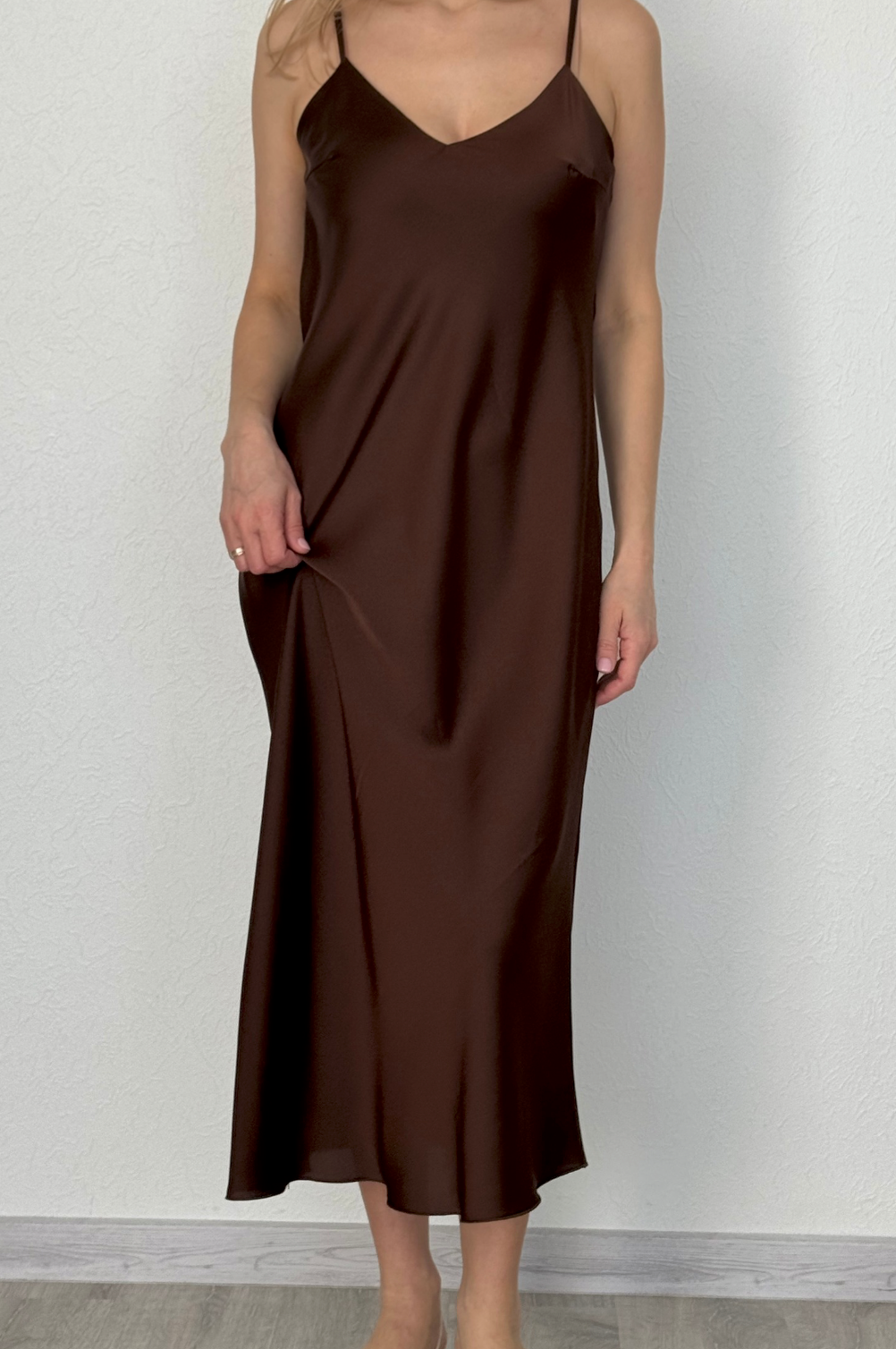 Brūna kleita
