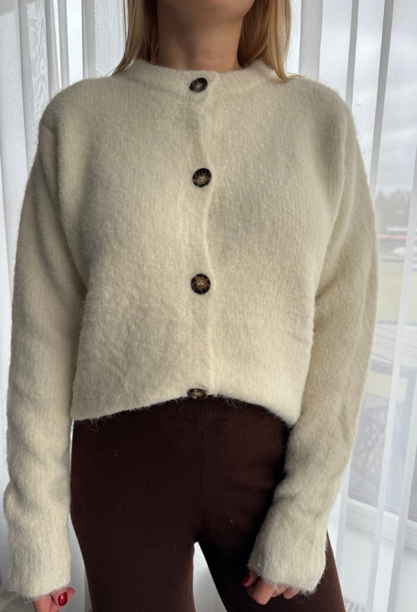 Premium vilnas jaka “Soft Knit”