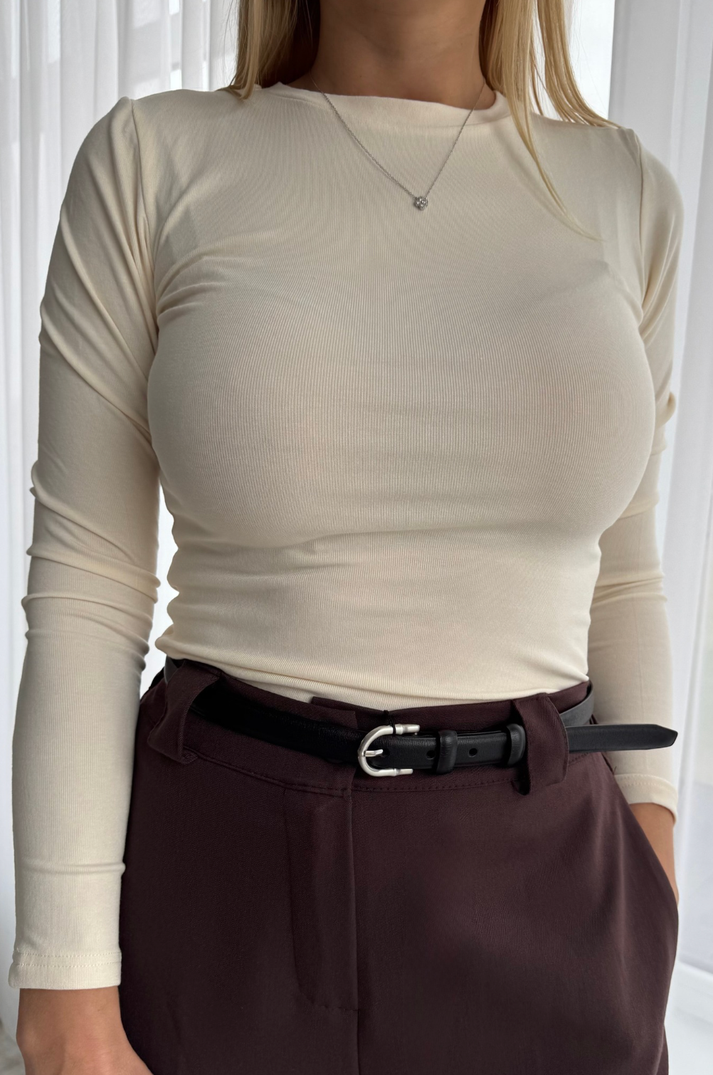 Kokvilnas Tops Krēmkrāsā