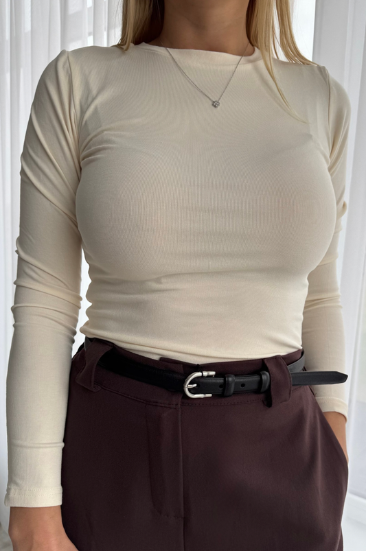 Kokvilnas Tops Krēmkrāsā